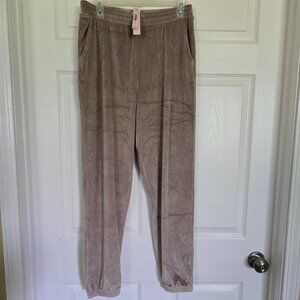 NWT Victoria's Secret M Tan Velvet Lounge pants